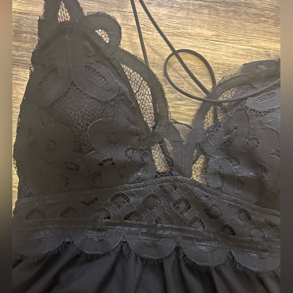 KALI Lace Cami Set (Black) - Picture 2 of 10